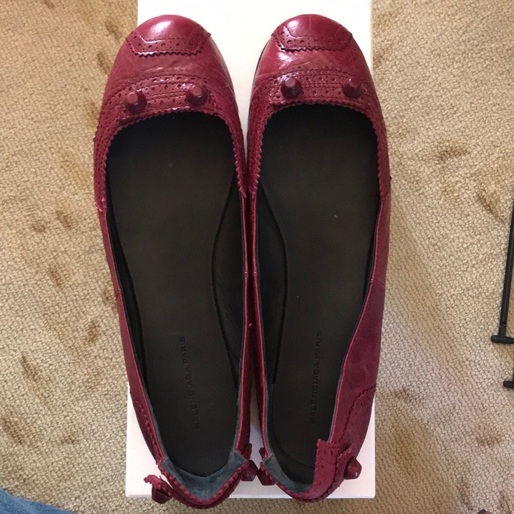 Red Balenciaga flats. Barely worn. Size 40